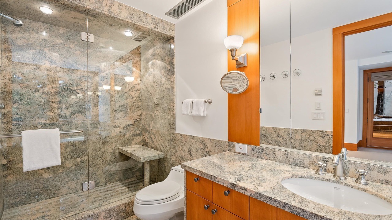 Photo of Bathroom in Upper Village