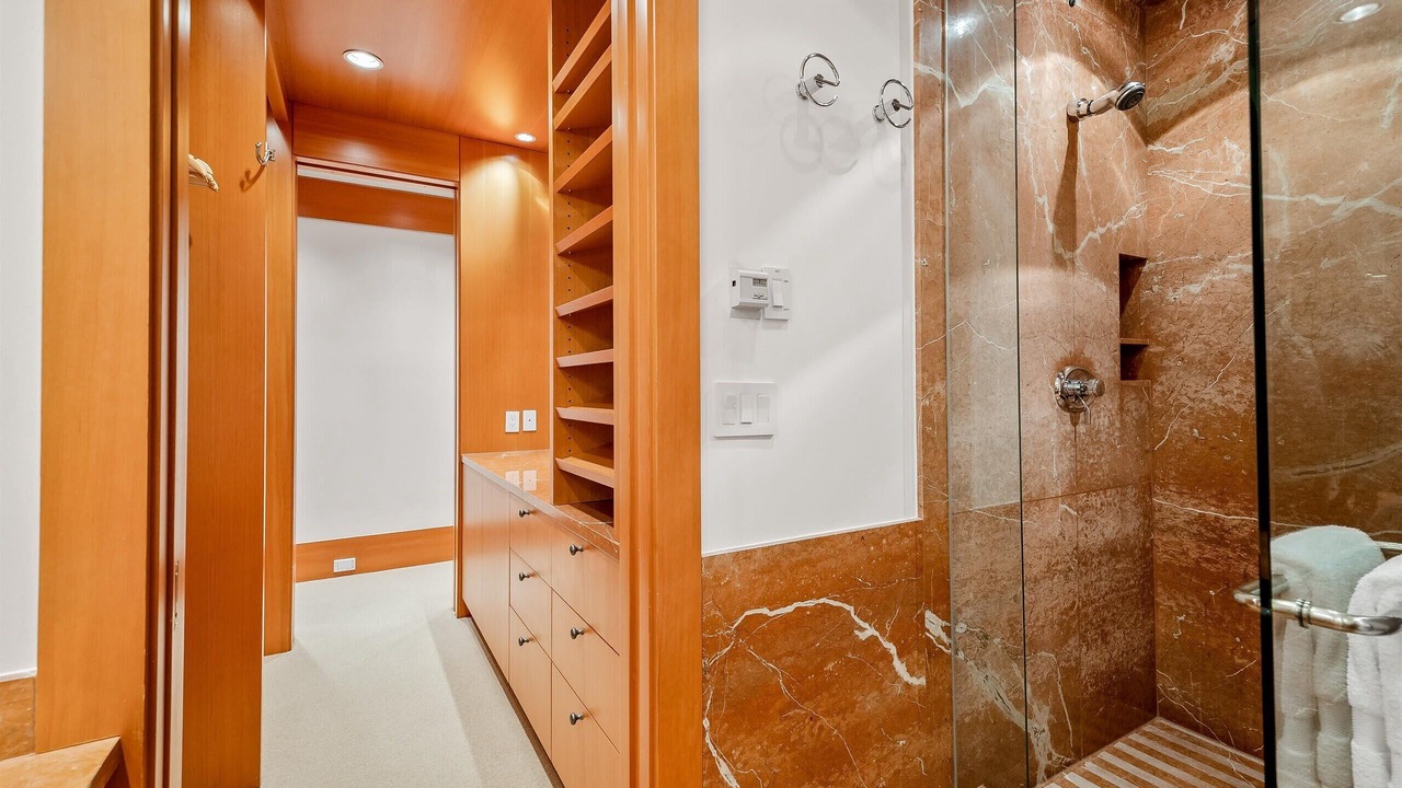 Photo of Bathroom in Upper Village