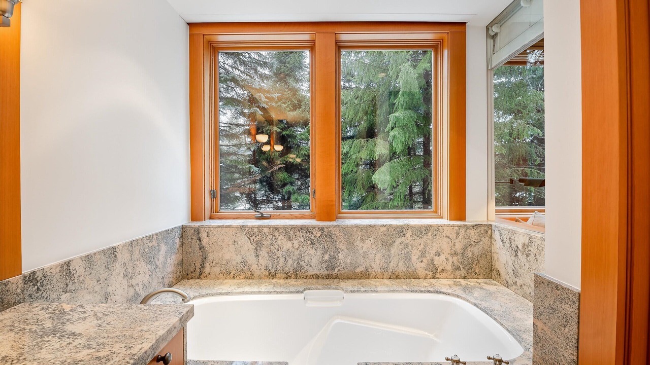Photo of Bathroom in Upper Village