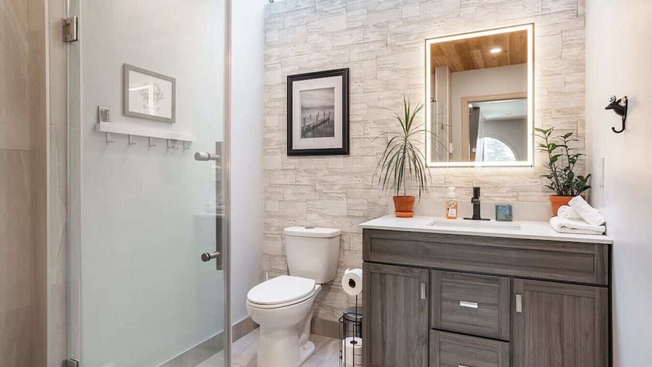 Photo of Bathroom in Apex Mountain
