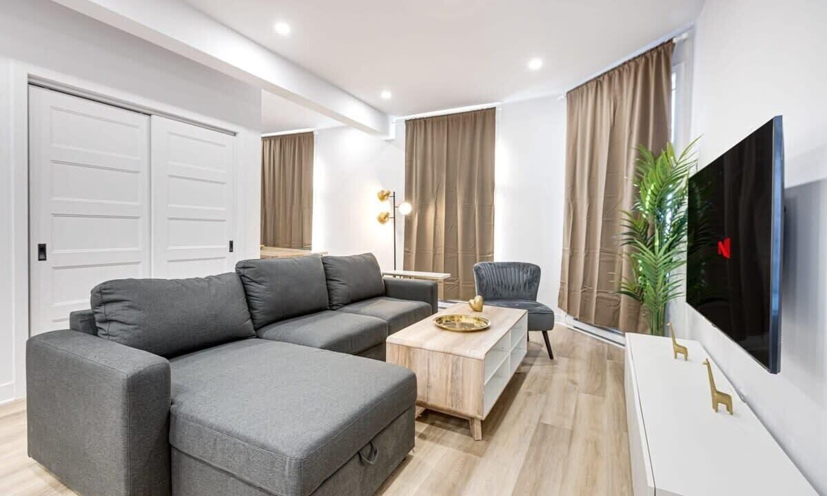 Photo of Livingroom in Mile End