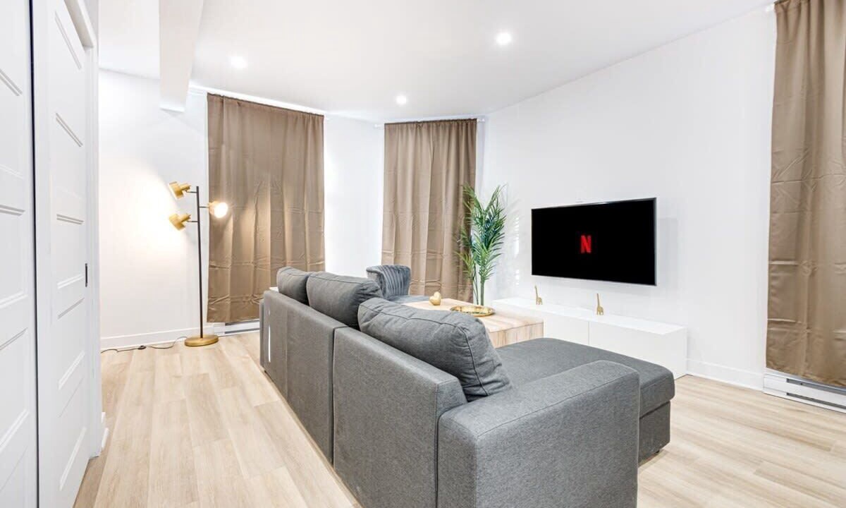 Photo of Livingroom in Mile End