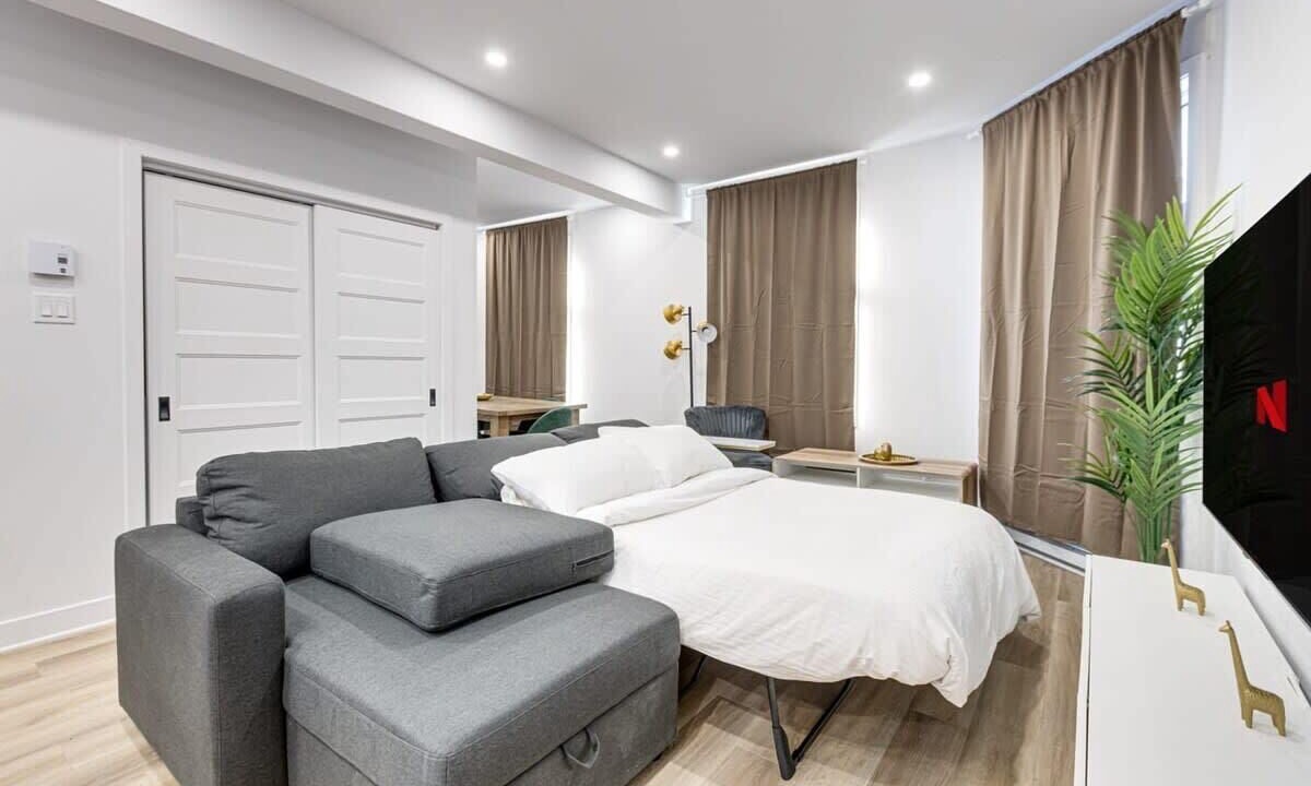 Photo of Livingroom in Mile End