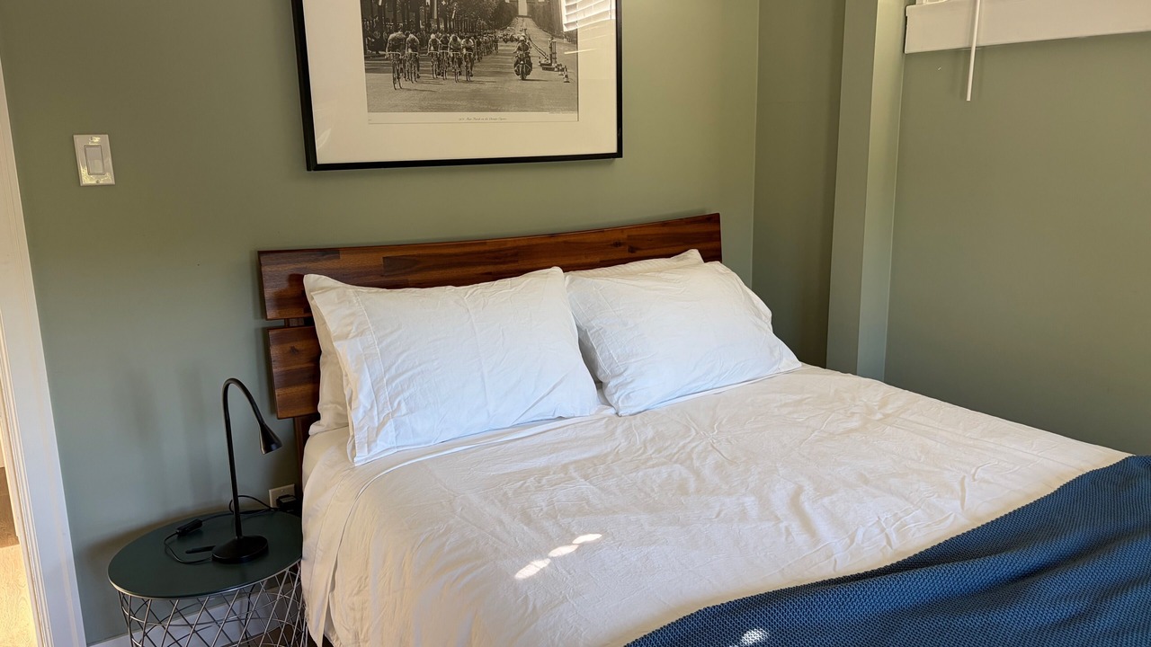 Photo of Bedroom in Victoria