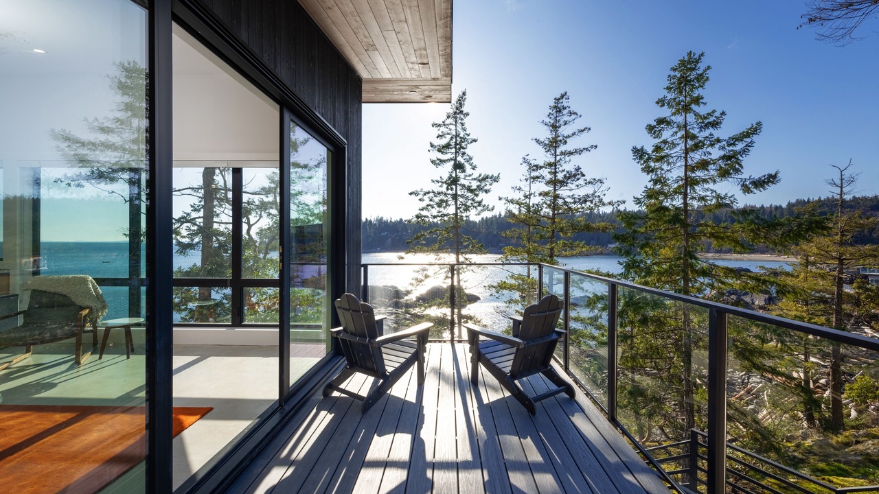 Photo of Patio Balcony in Halfmoon Bay