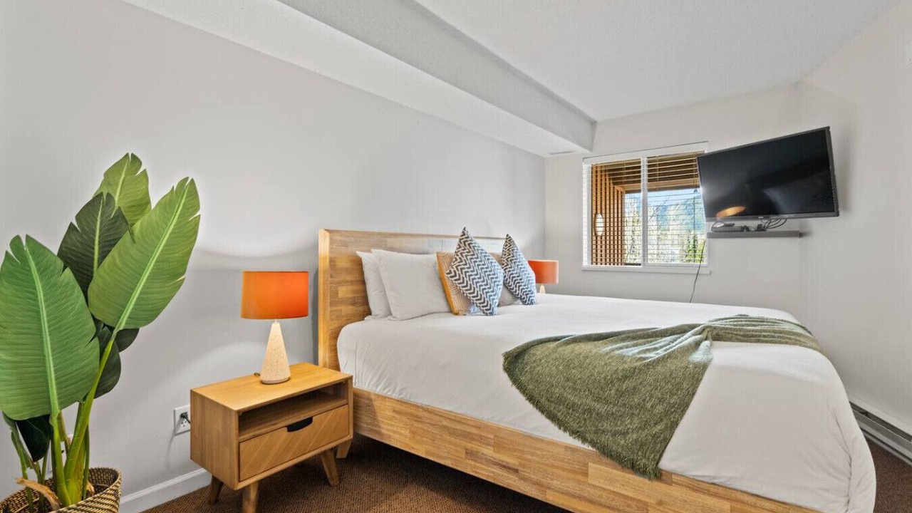 Photo of Bedroom in Village North