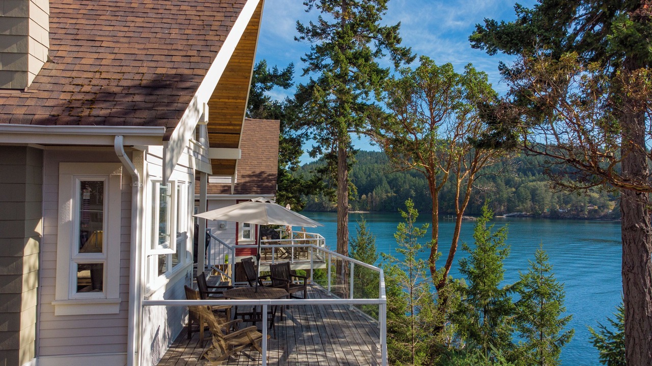 Photo of Patio Balcony in Pender Island