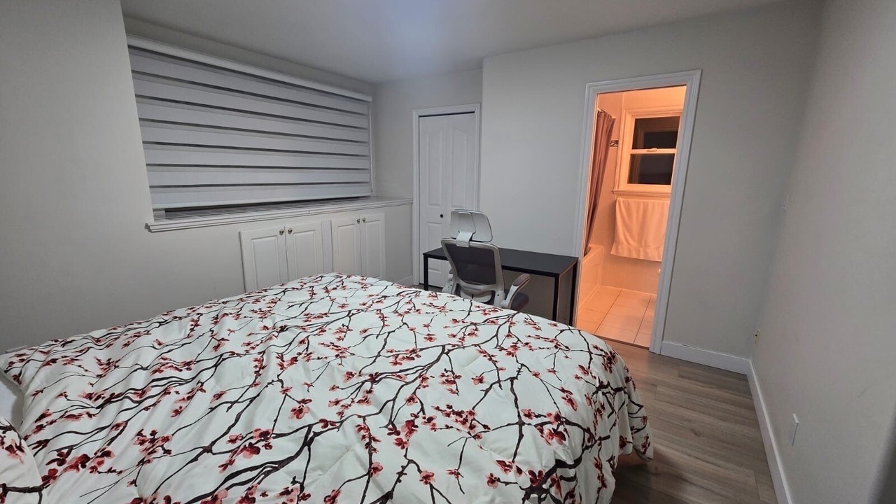 Photo of Bedroom in Surrey Newton