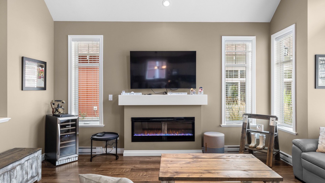 Photo of Livingroom in Osoyoos
