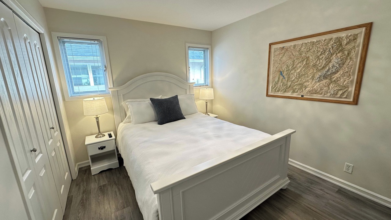 Photo of Bedroom in South Pandosy