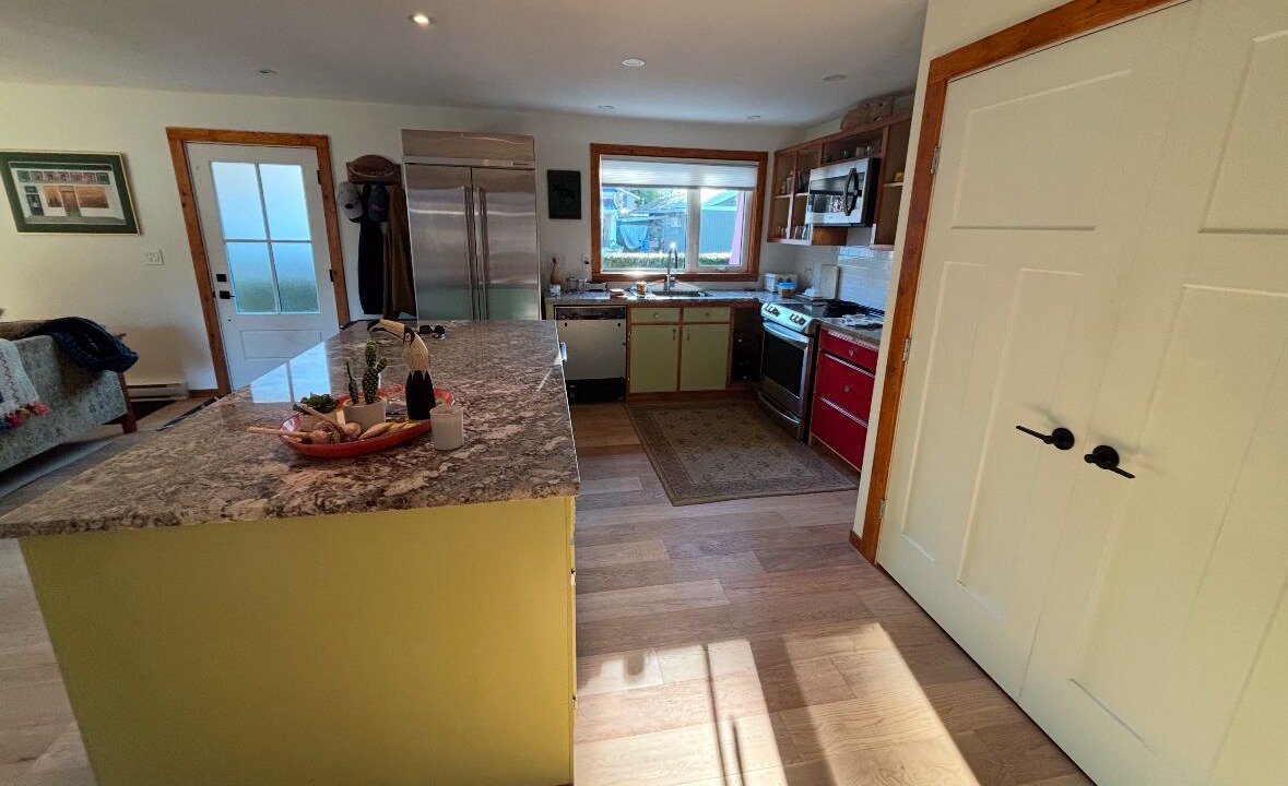 Photo of Kitchen in Cultus Lake