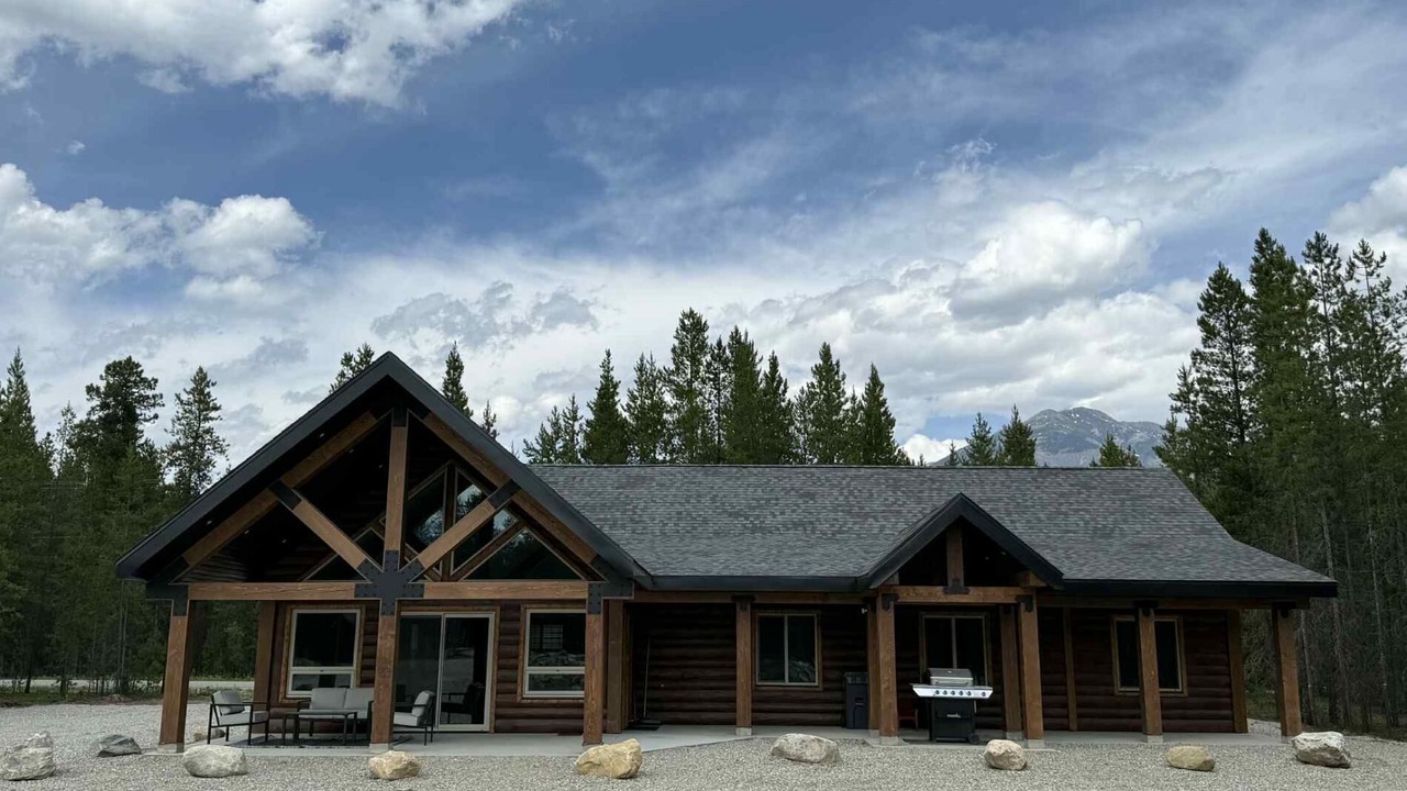 Photo of Others in Valemount