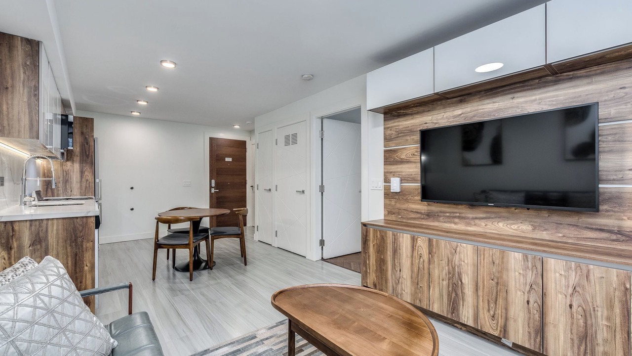 Photo of Livingroom in Downtown Vancouver