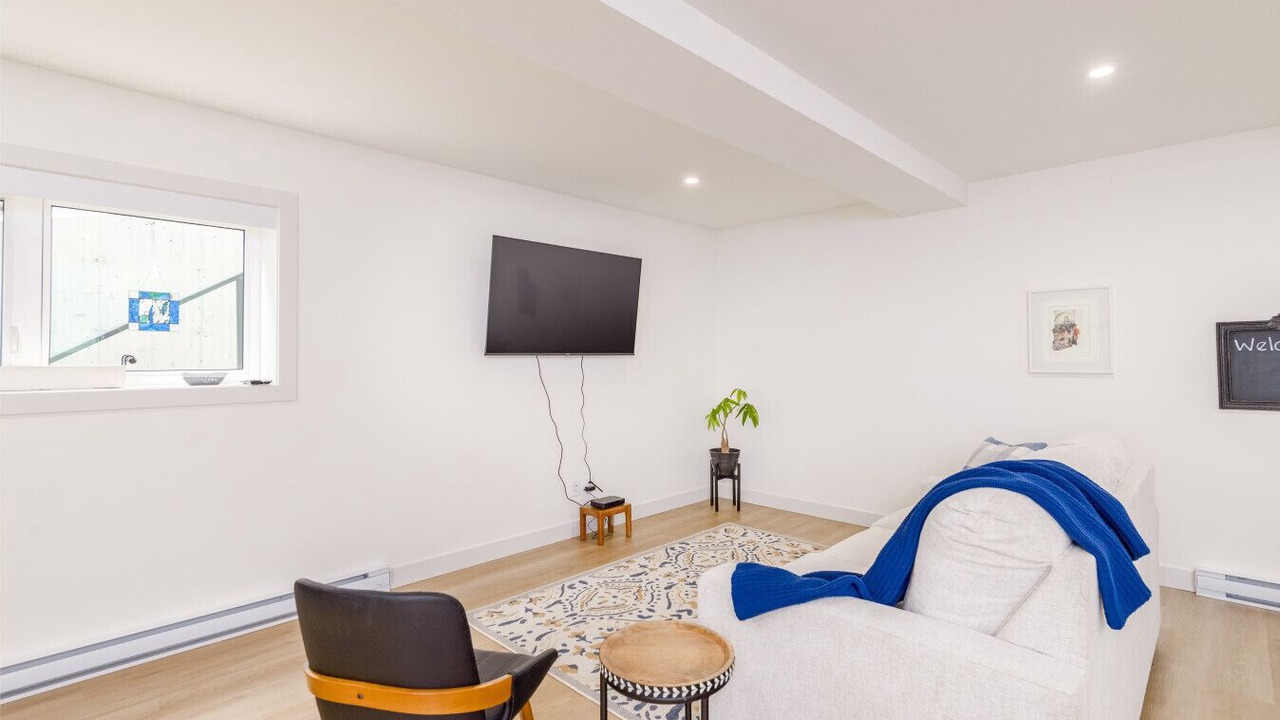 Photo of Livingroom in Black Mountain