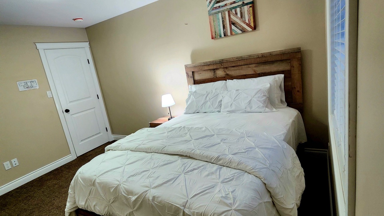 Photo of Bedroom in Dawson Creek