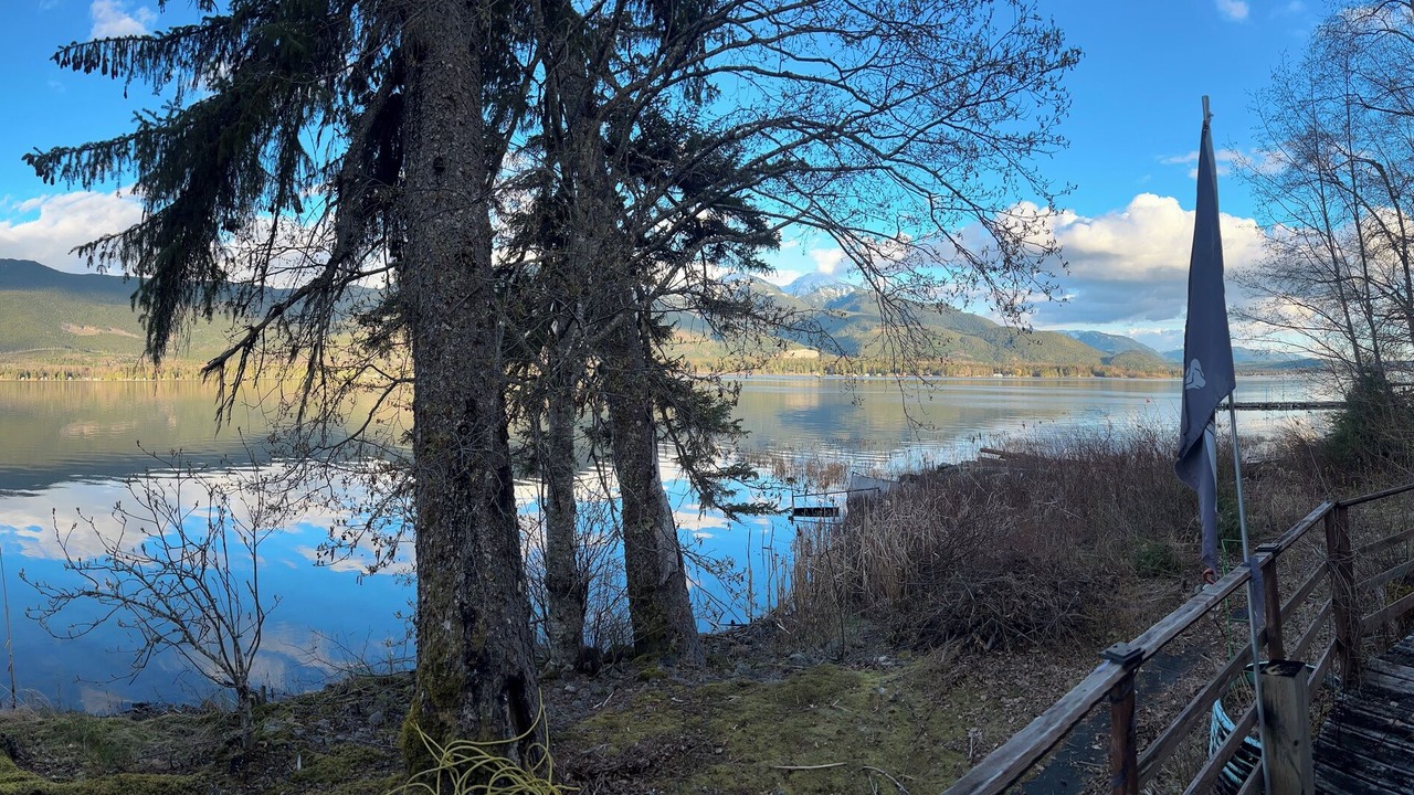 Photo of Others in Lakelse