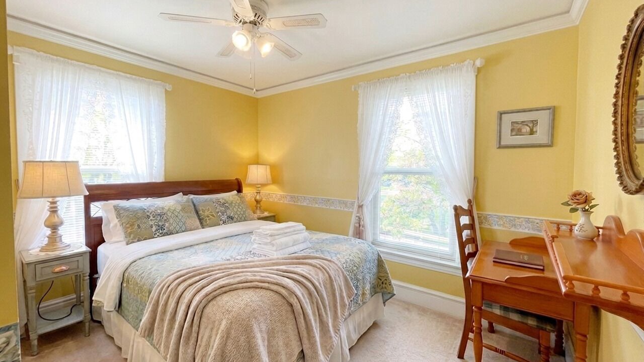 Photo of Bedroom in Niagara Falls
