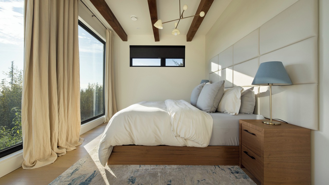 Photo of Bedroom in Roberts Creek