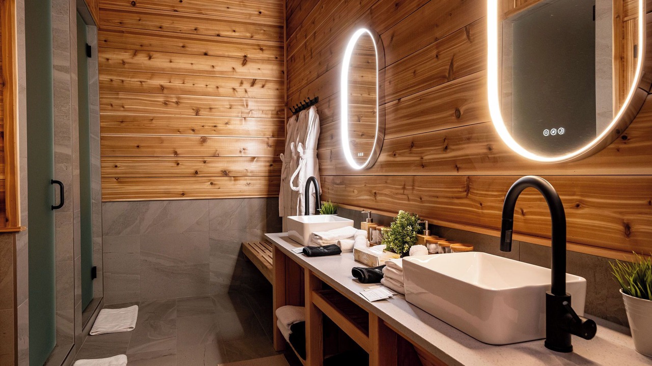 Photo of Bathroom in Revelstoke