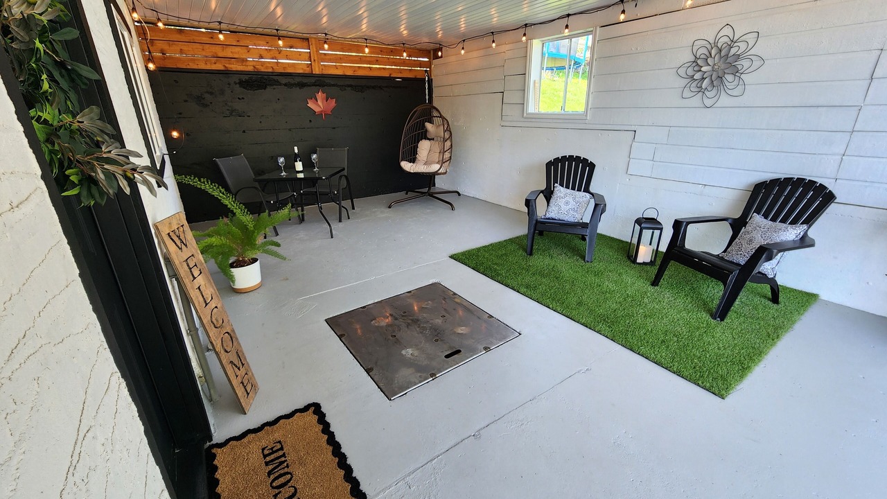Photo of Patio Balcony in North Cowichan