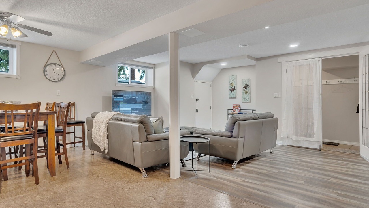 Photo of Livingroom in Sherwood Park