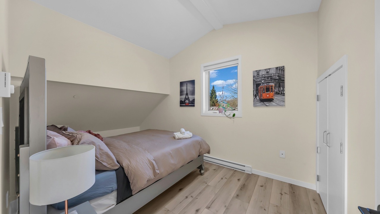 Photo of Bedroom in Dunbar