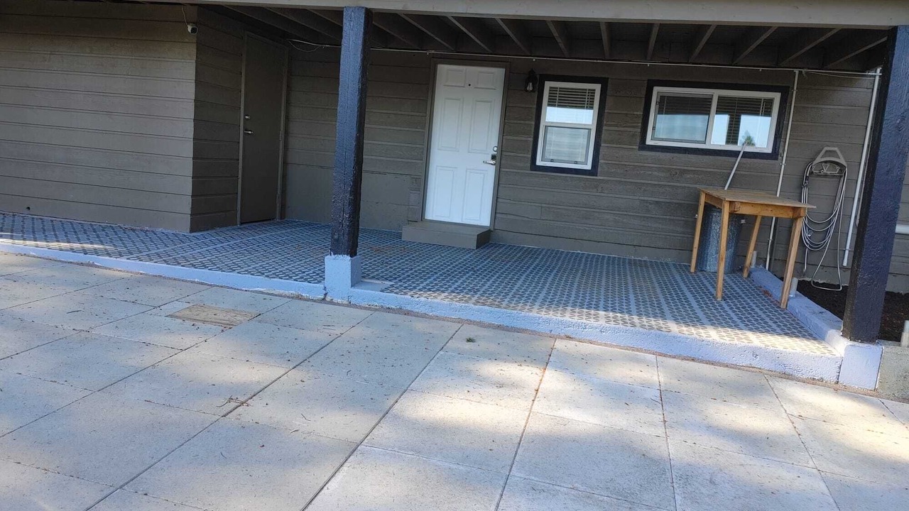 Photo of Outdoor in Departure Bay