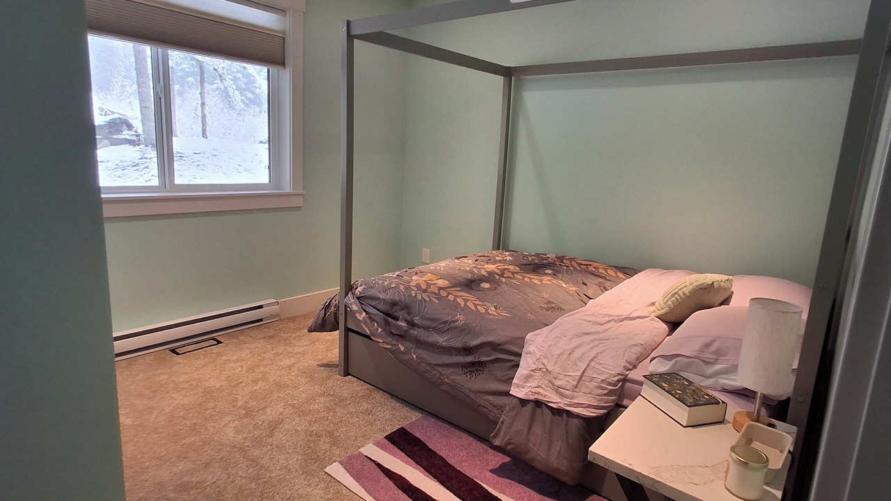 Photo of Bedroom in Eastern Hillsides