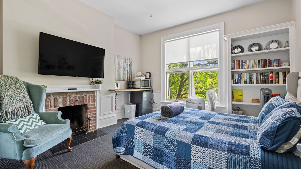 Photo of Bedroom in Downtown Halifax
