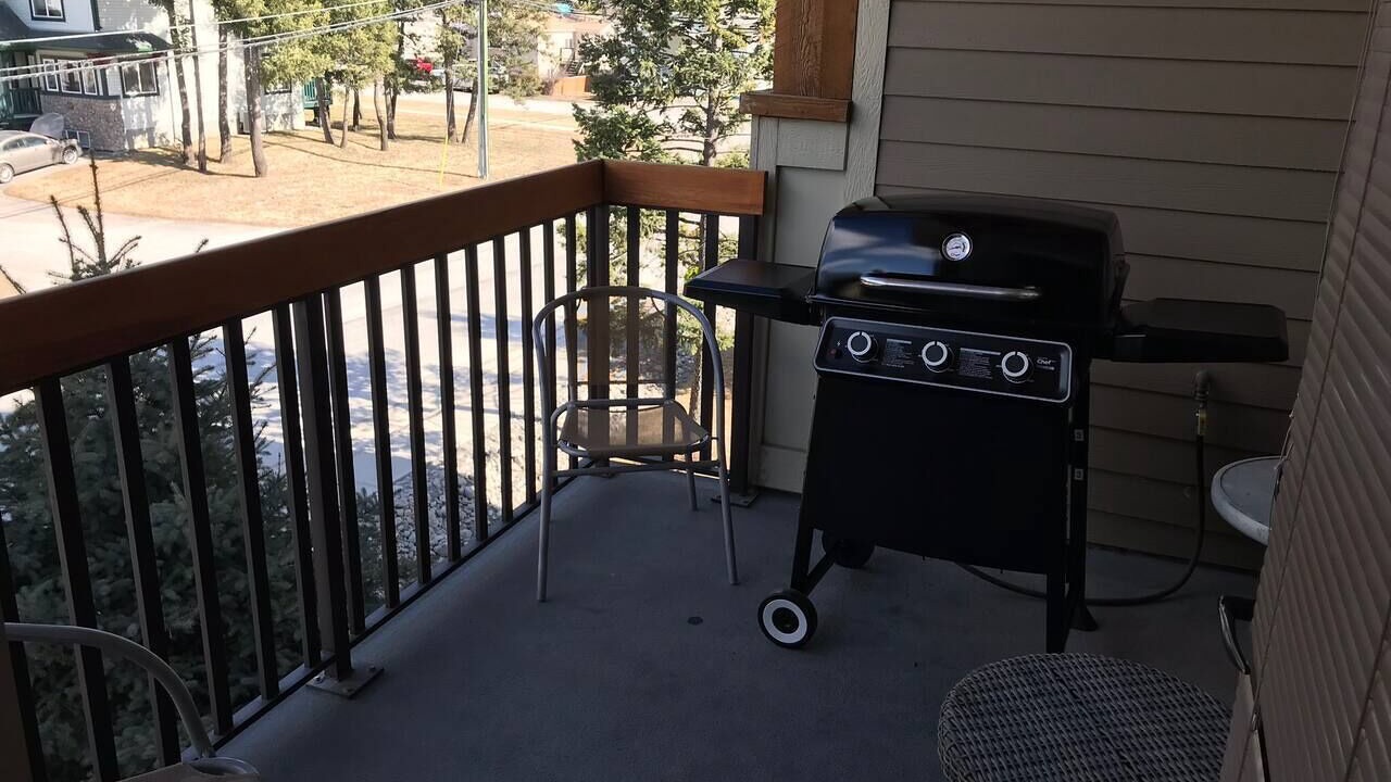 Photo of Patio Balcony in Radium Hot Springs