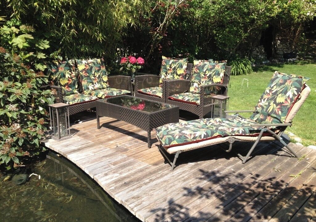 Photo of Patio Balcony in Roberts Creek