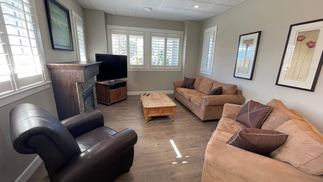 Photo of Livingroom in Central Okanagan
