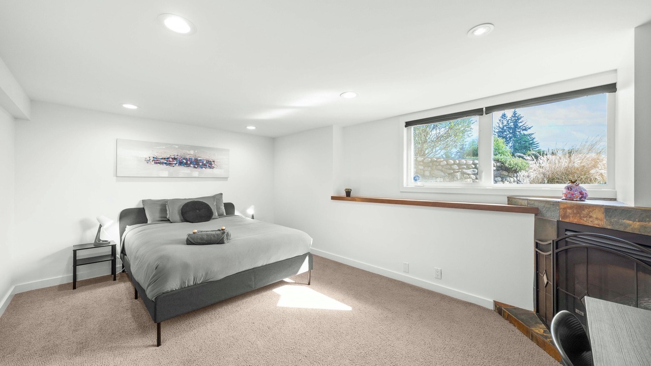 Photo of Bedroom in Upper Lonsdale
