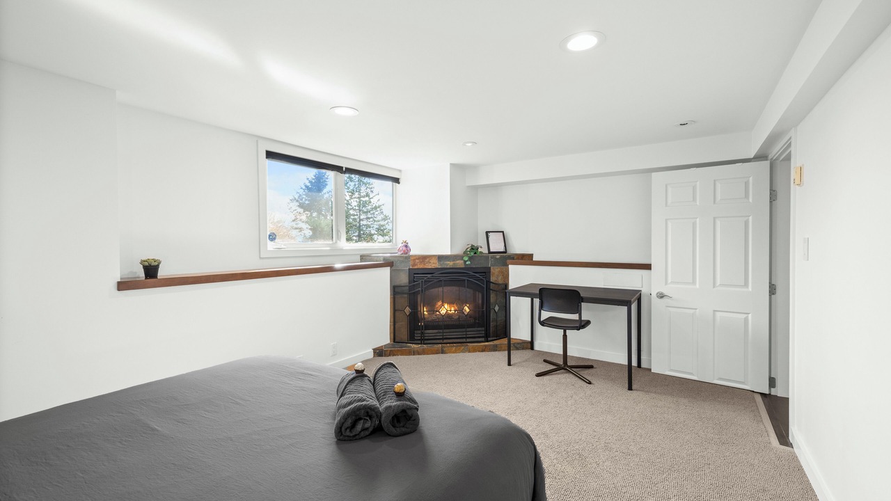 Photo of Bedroom in Upper Lonsdale