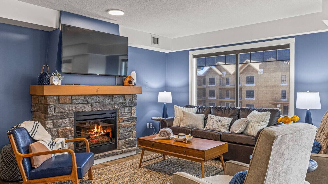 Photo of Livingroom in Copperstone Resort