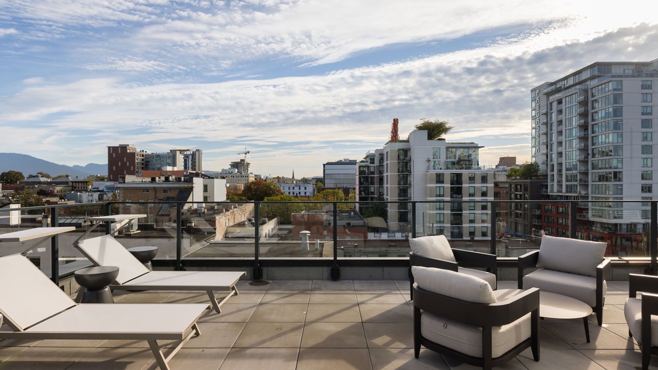 Photo of Patio Balcony in Chinatown