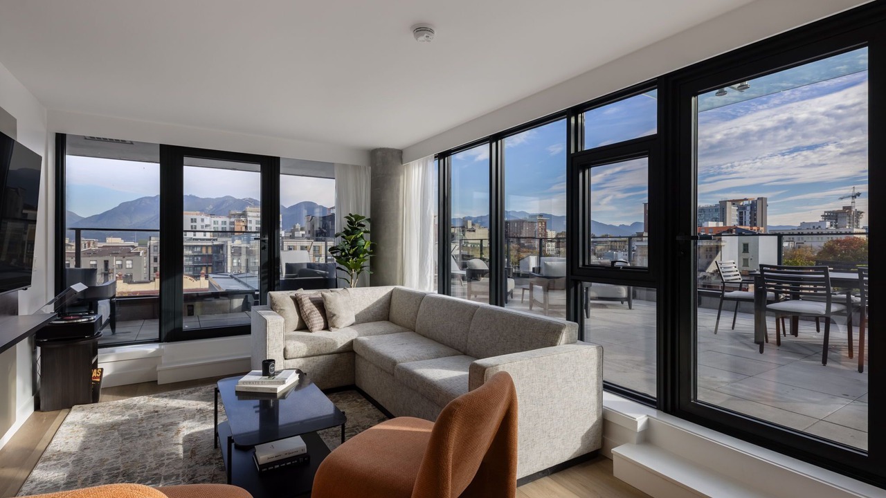 Photo of Livingroom in Chinatown