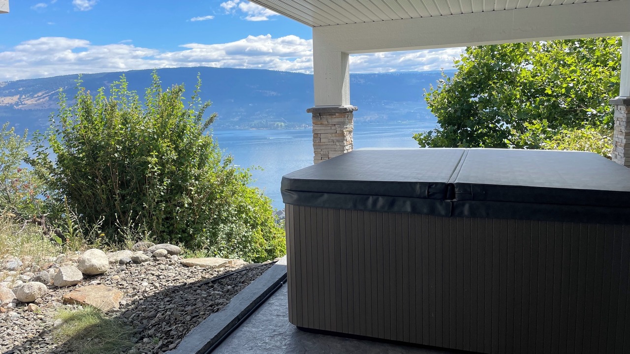 Photo of Patio Balcony in Central Okanagan