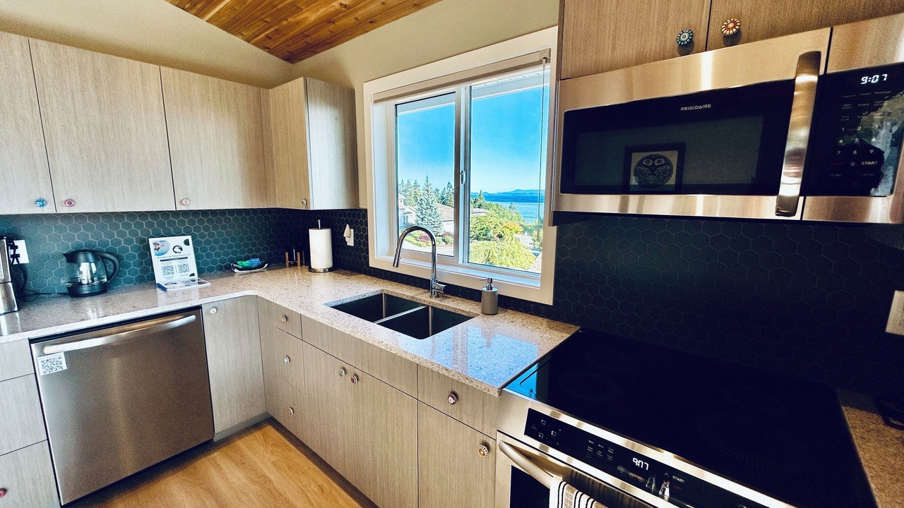 Photo of Kitchen in Regional District of Nanaimo