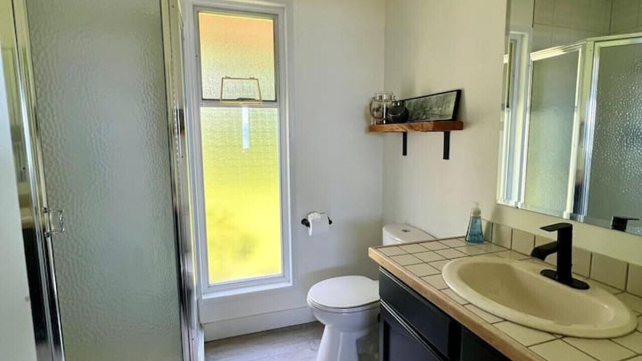 Photo of Bathroom in Campbell River