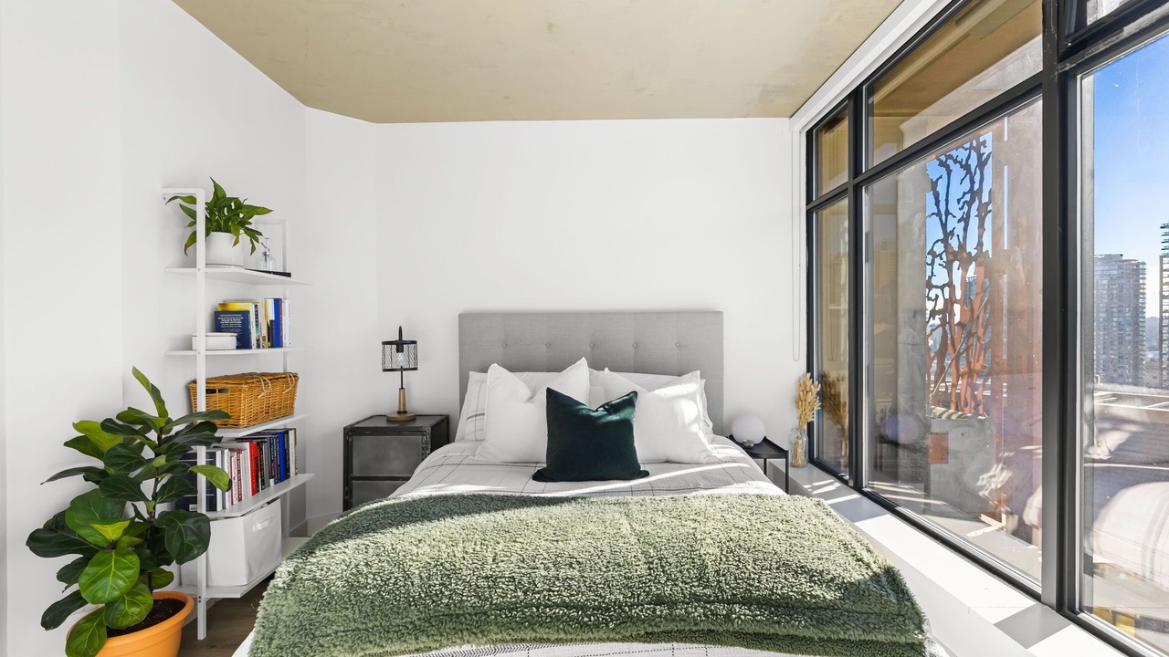 Photo of Bedroom in Crosstown
