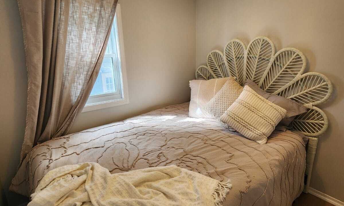 Photo of Bedroom in Alcona