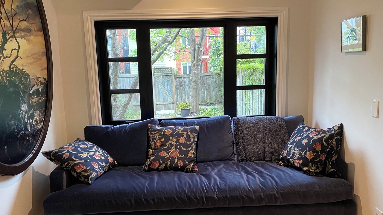 Photo of Livingroom in Mile End