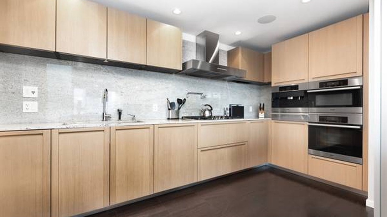 Photo of Kitchen in Coal Harbour