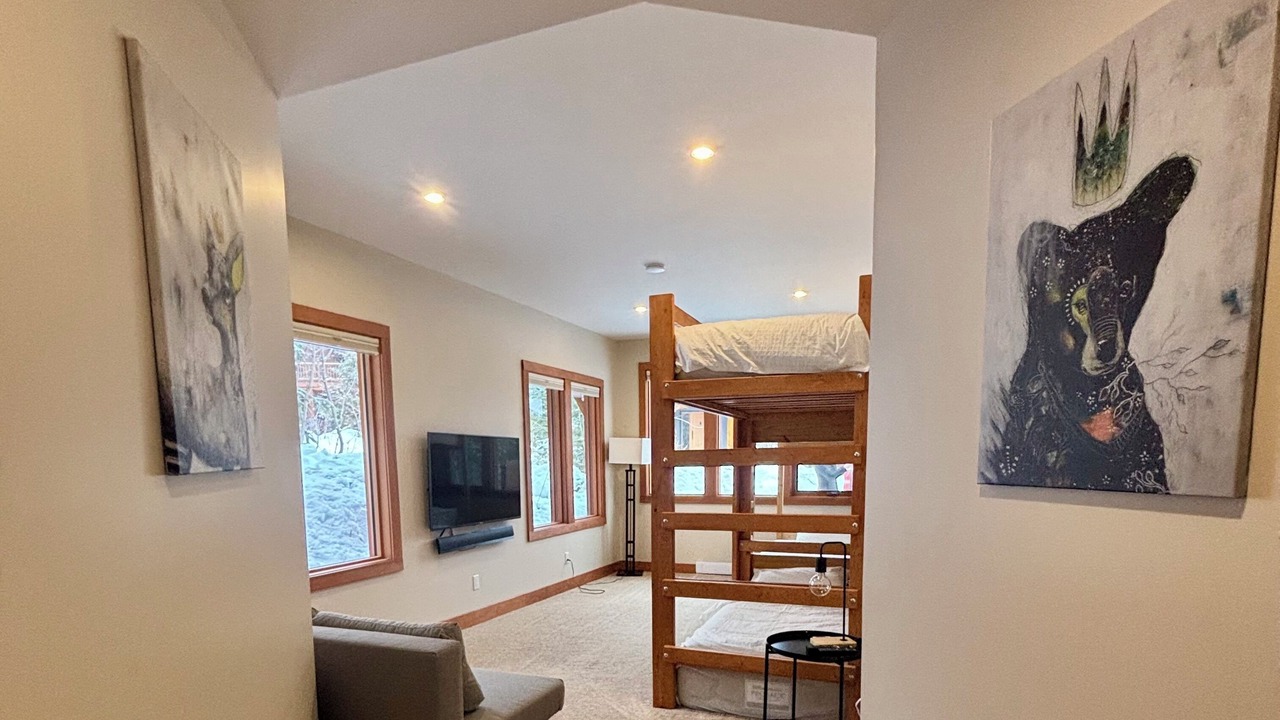 Photo of Bedroom in Golden