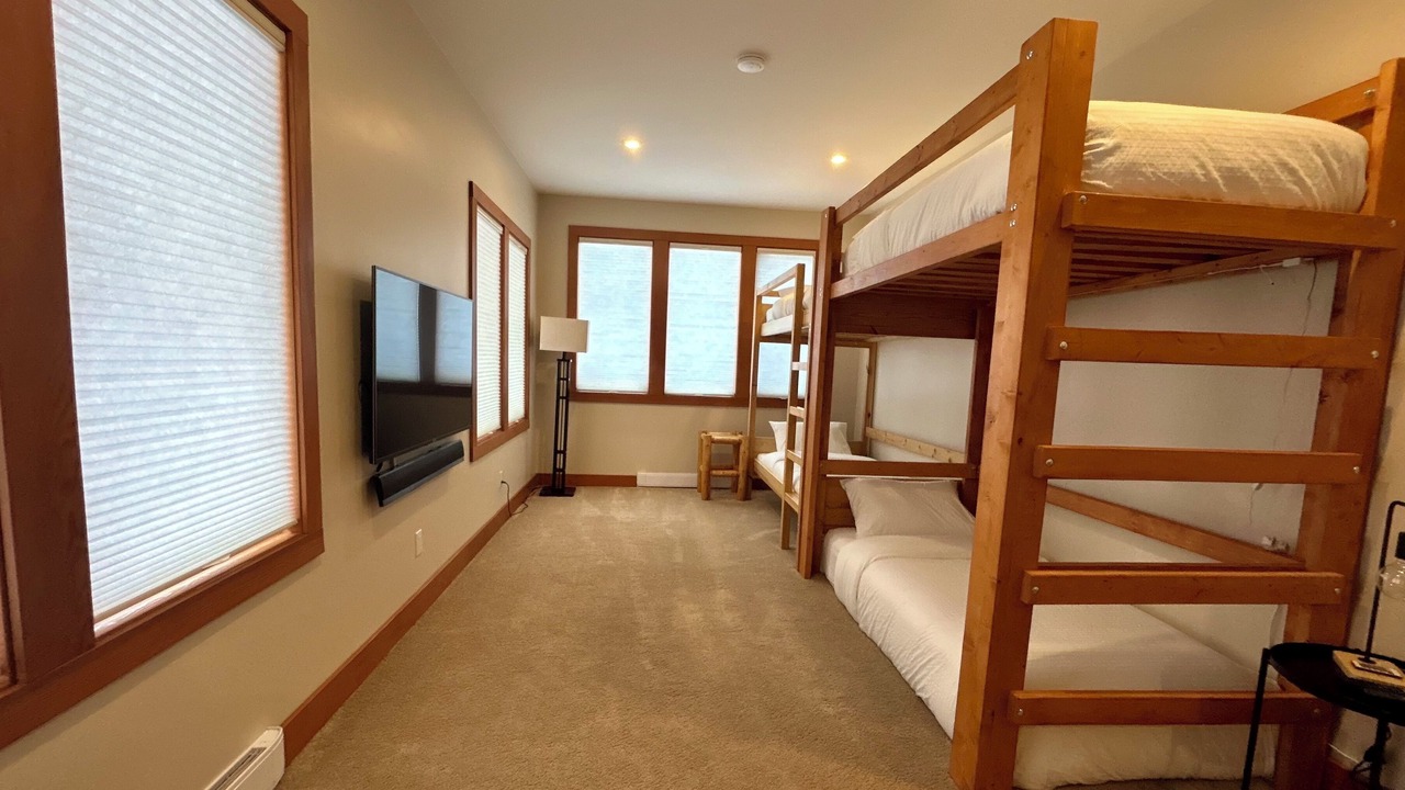 Photo of Bedroom in Golden