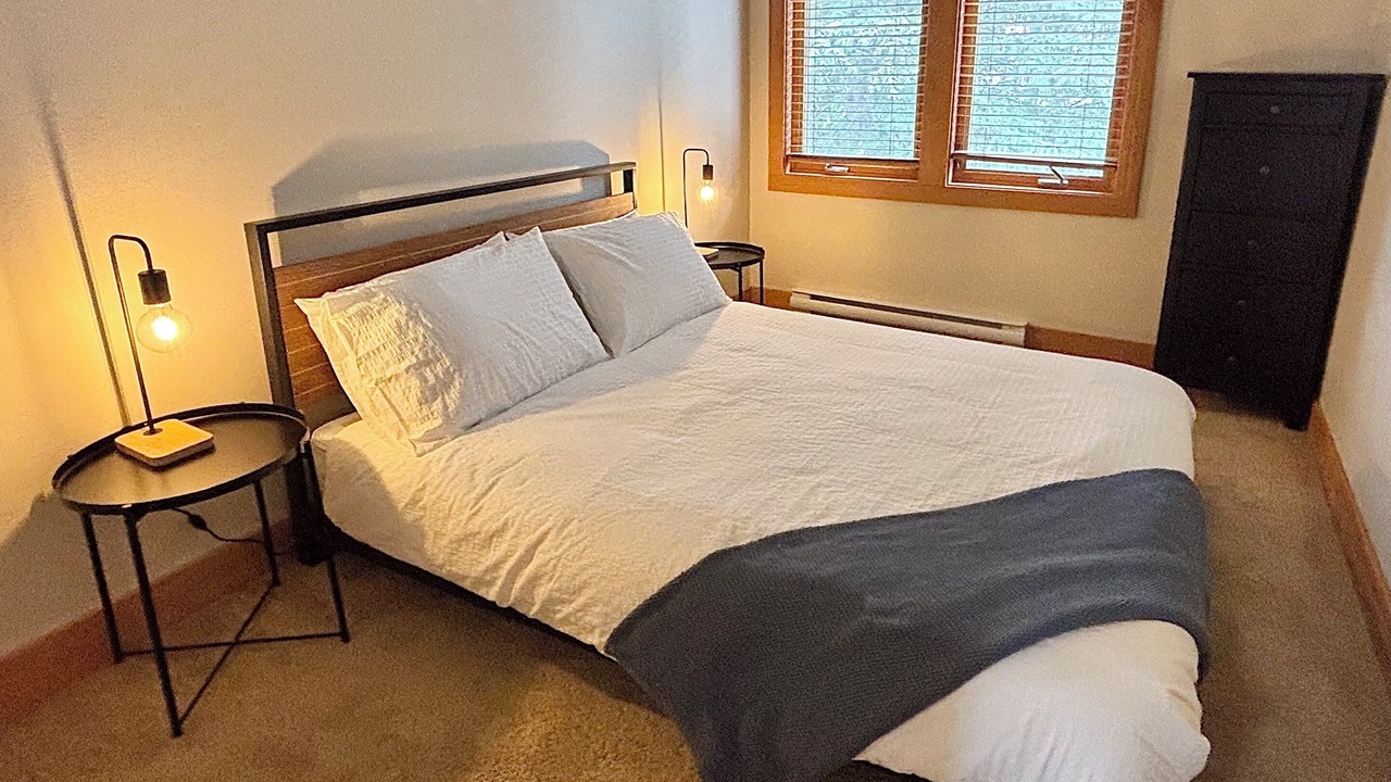 Photo of Bedroom in Golden