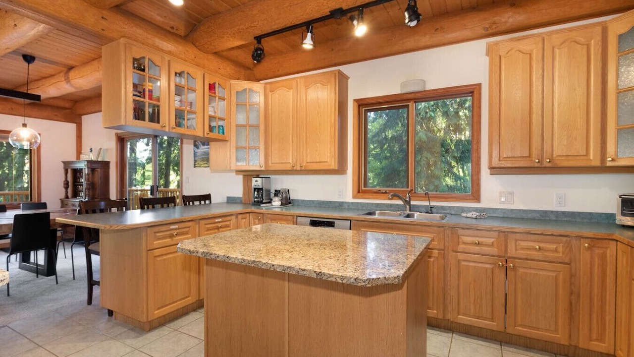 Photo of Kitchen in Scotch Creek