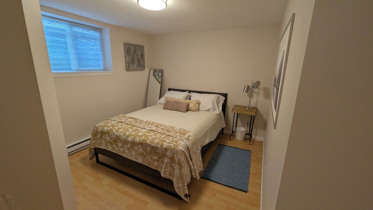 Photo of Bedroom in Langley
