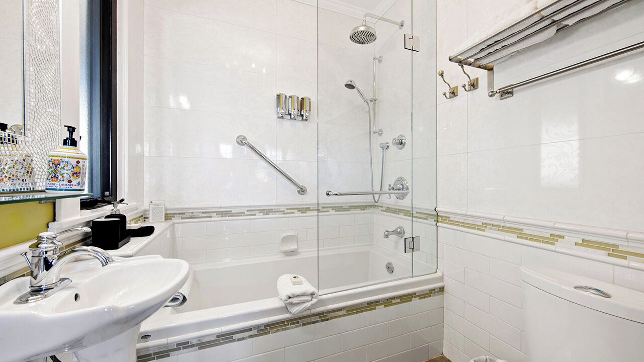 Photo of Bathroom in Grandview-Woodland